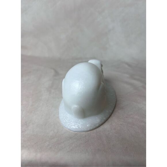 Flaccus Milk Glass Rabbit Top Covered Dish - Picture 4 of 6